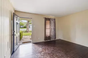 6632 Emhouse St, Dallas, TX 75232 - Photo 3