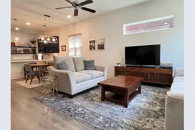 2823 Stanley Avenue, Fort Worth, TX 76110 - Photo 5