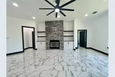 127 Valley Meadows Drive, Springtown, TX 76082 - Photo 7