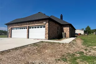 127 Valley Meadows Dr, Springtown, TX 76082 - Photo 27