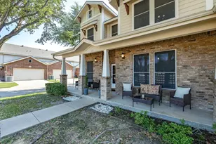 676 S Charles St, Lewisville, TX 75057 - Photo 5
