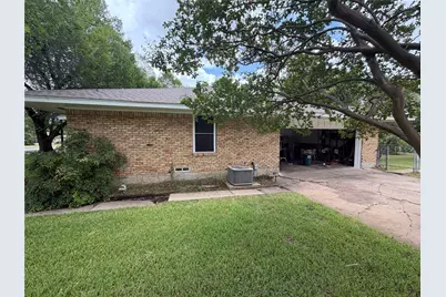 209 N 4th Street, Crandall, TX 75114 - Photo 3