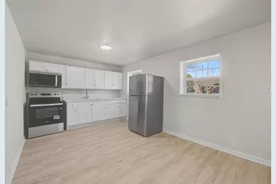 9021 White Settlement Road #B, White Settlement, TX 76108 - Photo 15