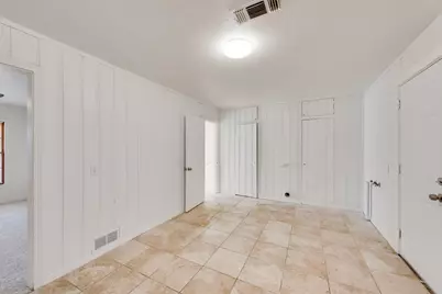 1233 Marion Avenue, Fort Worth, TX 76104 - Photo 9