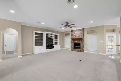 100 Laurel Oaks Lane, Crawford, TX 76638 - Photo 9