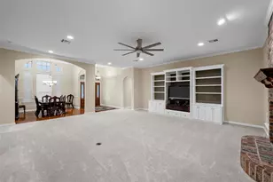 100 Laurel Oaks Ln, Crawford, TX 76638 - Photo 5