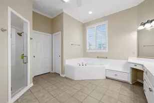100 Laurel Oaks Ln, Crawford, TX 76638 - Photo 23