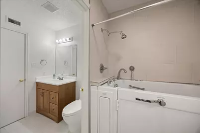 1809 Sprucewood Avenue, Stephenville, TX 76401 - Photo 13