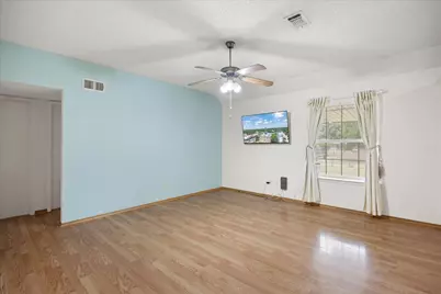 1809 Sprucewood Avenue, Stephenville, TX 76401 - Photo 3