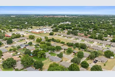 1809 Sprucewood Avenue, Stephenville, TX 76401 - Photo 31