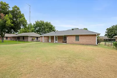 1809 Sprucewood Avenue, Stephenville, TX 76401 - Photo 21