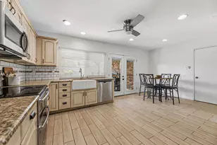 2902 High Plateau Dr, Garland, TX 75044 - Photo 15
