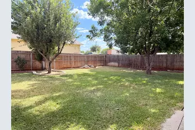 2604 Crix Lane, Fort Worth, TX 76140 - Photo 13