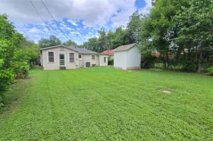 922 Hollywood Ave, Dallas, TX 75208 - Photo 21