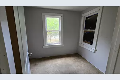 922 Hollywood Avenue, Dallas, TX 75208 - Photo 11