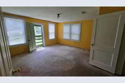 922 Hollywood Avenue, Dallas, TX 75208 - Photo 7
