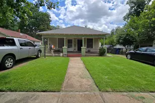 922 Hollywood Ave, Dallas, TX 75208 - Photo 1