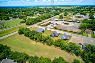 408 Demoye St, Aubrey, TX 76227 - Photo 25