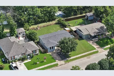 113 E Linda Drive, Garland, TX 75041 - Photo 13