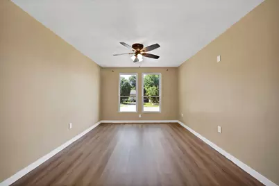 113 E Linda Drive, Garland, TX 75041 - Photo 29