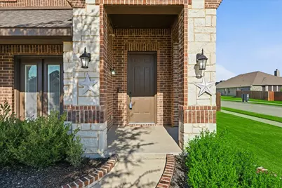 7533 Rothbury Drive, Fort Worth, TX 76179 - Photo 5