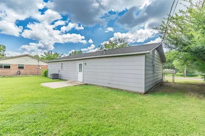 3407 Highmeadow Lane, Greenville, TX 75402 - Photo 13