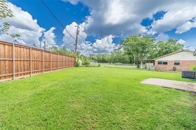 3407 Highmeadow Lane, Greenville, TX 75402 - Photo 11