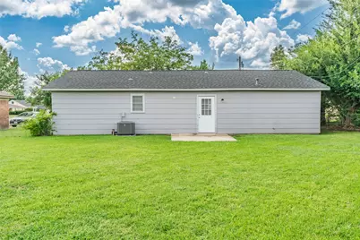 3407 Highmeadow Lane, Greenville, TX 75402 - Photo 17
