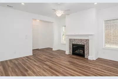 908 Utica Drive, McKinney, TX 75069 - Photo 3
