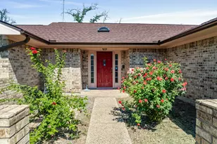 147 Wildflower Ln, Whitney, TX 76692 - Photo 3