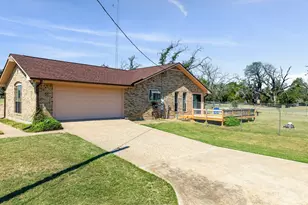 147 Wildflower Ln, Whitney, TX 76692 - Photo 35