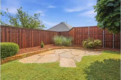305 Delaware Street, Burleson, TX 76028 - Photo 23