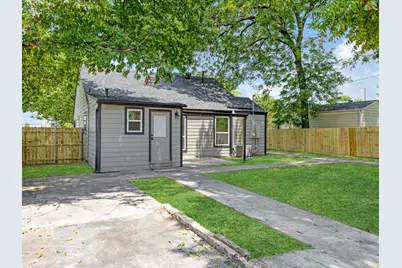 833 Springbrook Drive, Fort Worth, TX 76107 - Photo 23