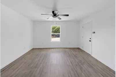 1212 E Ramsey Avenue, Fort Worth, TX 76104 - Photo 31