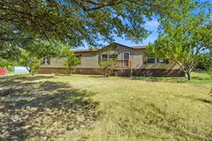 110 Draper Dr, Springtown, TX 76082 - Photo 5
