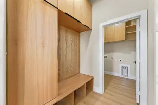 8918 Wadlington Ave, Dallas, TX 75217 - Photo 33