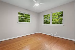 985 N Rustic Cir, Dallas, TX 75218 - Photo 21