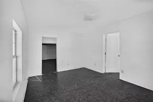 1309 S Riverside Dr, Fort Worth, TX 76104 - Photo 15