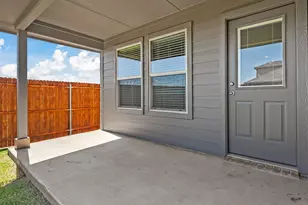512 Red Admiral Ln, Denton, TX 76259 - Photo 33