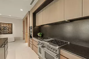 2300 Wolf St, Dallas, TX 75201 - Photo 17