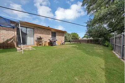 7729 Portman Avenue, Fort Worth, TX 76112 - Photo 11