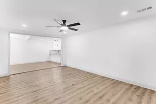 8837 Claiborn St, Lakeside, TX 76135 - Photo 11