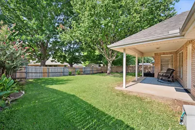 817 Willow Court, Saginaw, TX 76179 - Photo 33