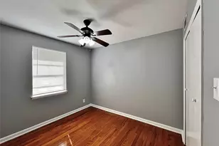 714 Cranbrook Ln, Grand Prairie, TX 75052 - Photo 9