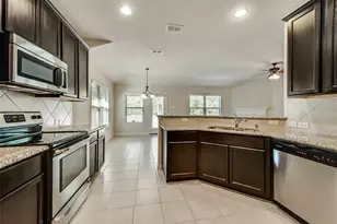 1900 Abby Creek Dr, Little Elm, TX 75068 - Photo 7