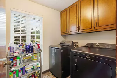 820 NE 32nd, Paris, TX 75460 - Photo 17