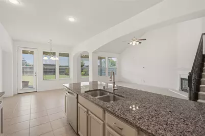 201 Oak Point Drive, McKinney, TX 75071 - Photo 13