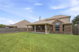 201 Oak Point Dr, McKinney, TX 75071 - Photo 35