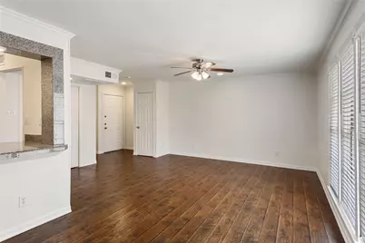 5881 Preston View Boulevard #202, Dallas, TX 75240 - Photo 7