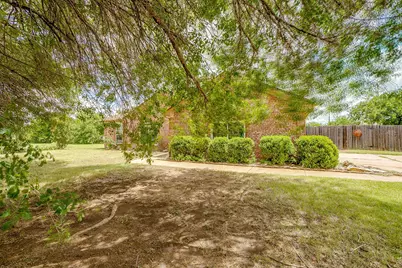 9425 Carson Ranch Road, Crowley, TX 76036 - Photo 3